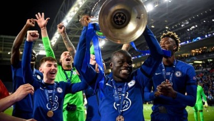 命运齿轮！切尔西夺欧冠、换老板、跌谷底、回前四、夺欧协世俱杯