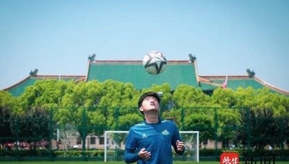 苏超连元港队中,有位无锡企业员工