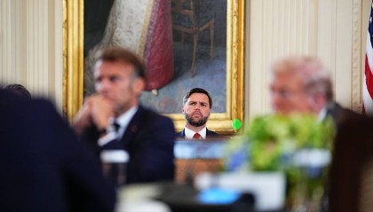 俄罗斯持续为“普泽会”降温，万斯重提对俄新制裁