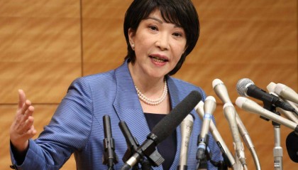 高市早苗当选日本首相，或许导致日本臣服于中国