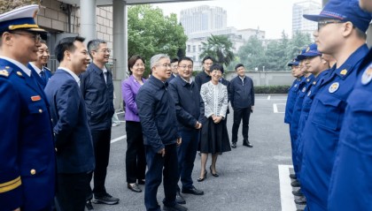 省委常委、常务副省长徐文光赴杭州市调研基层应急消防治理体系建设与电动自行车安全隐患全链条整治工作
