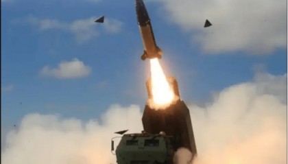 乌军再用美制导弹袭击俄多地，美高官：拜登或要发动核战争