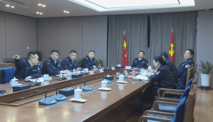 南京警方破获一起15年前命案积案!嫌疑人用“技术”开锁,盗窃时遇房主呼救持刀杀人