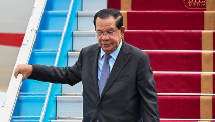 洪森抵达河内 出席越南80周年国庆