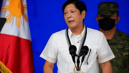 “破船”解体倒计时,仁爱礁交锋再次打响!中菲深夜爆发对峙,我海警直接把话挑明