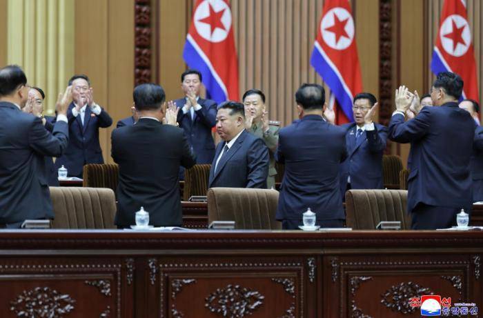 金正恩：只要美方放弃无核化目标，就能会晤特朗普