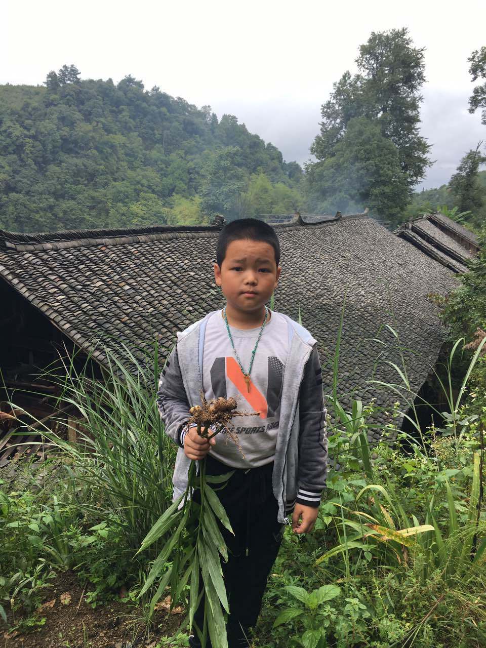 那个让老师骄傲的“调皮”班级！30年同学聚会，还伴有一封来自贵州的感谢信