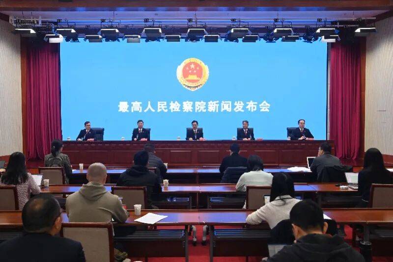 女子好意载老人参加葬礼，路上突遭车祸，老人死亡！判决披露